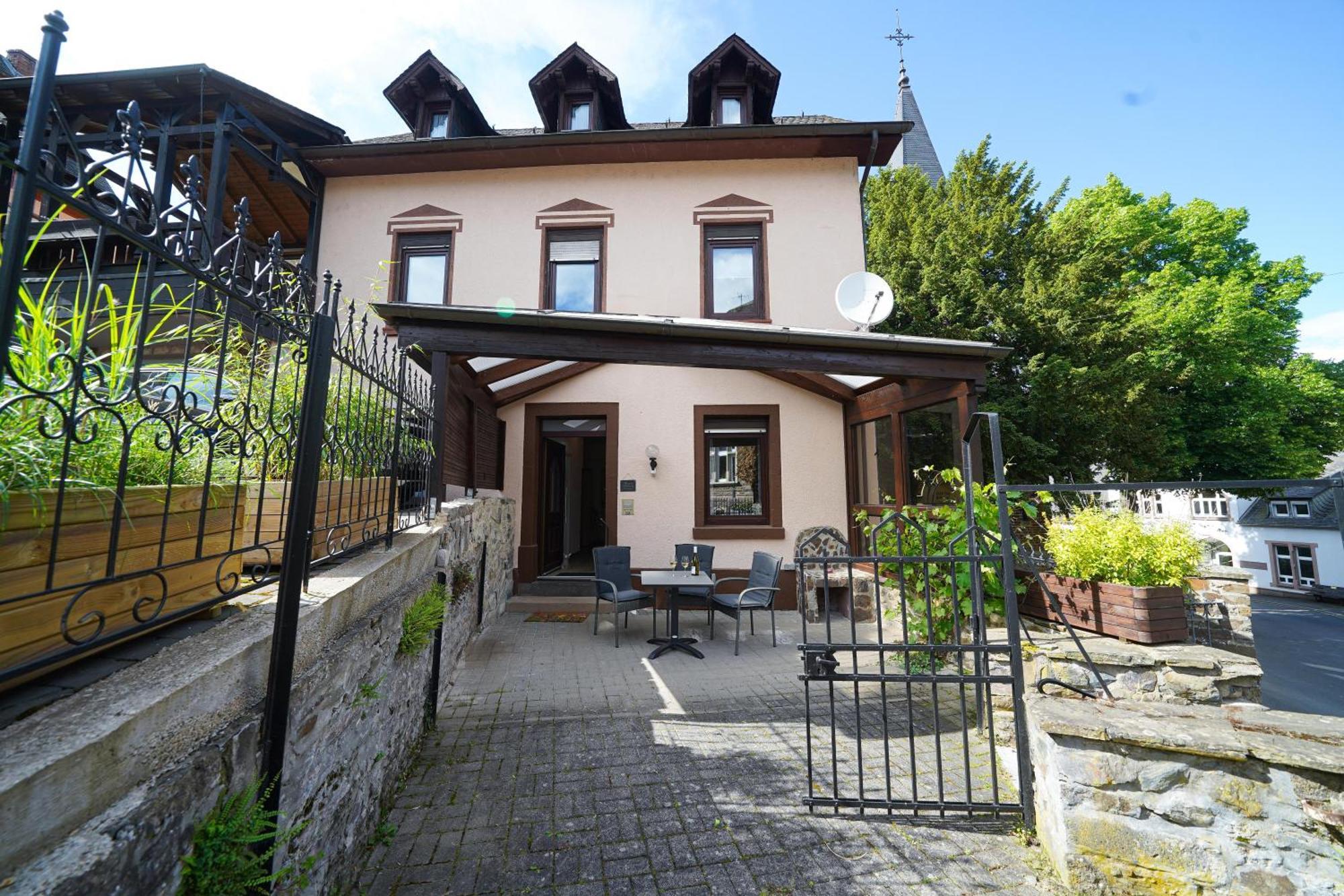 Haus Daniela Oberstadt Cochem Eksteriør bilde